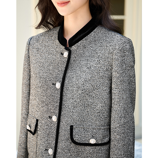 Lumsonare琅颂2025冬季新中式小香风丝绒领粗花呢外套 9CY5510130