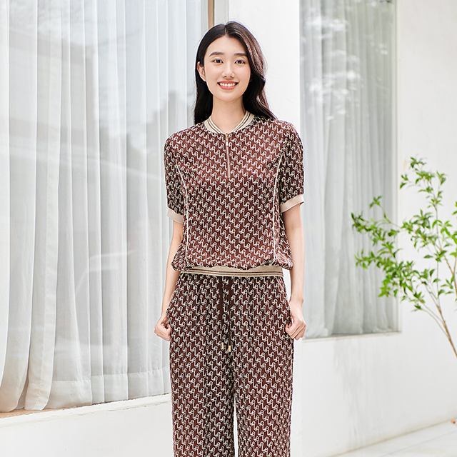 Lumsonare琅颂2025夏季轻运动风金葱螺纹修身上衣 9CY5270280