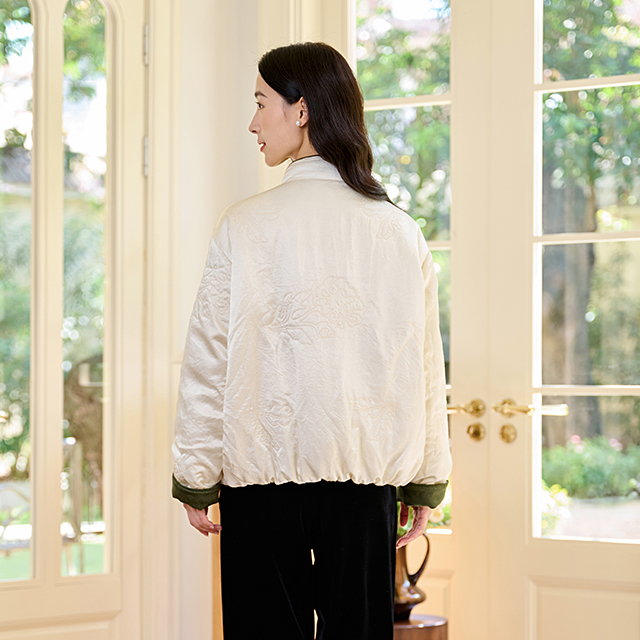 Lumsonare琅颂2025冬季新中式醋酸缎光羽绒服 9CY5508160