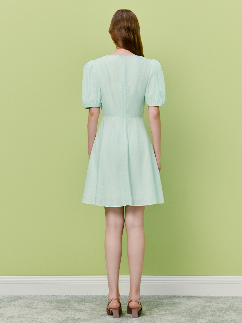  2026赛马会款新款真丝桑蚕丝蝴蝶结连衣裙LKBTSS51041